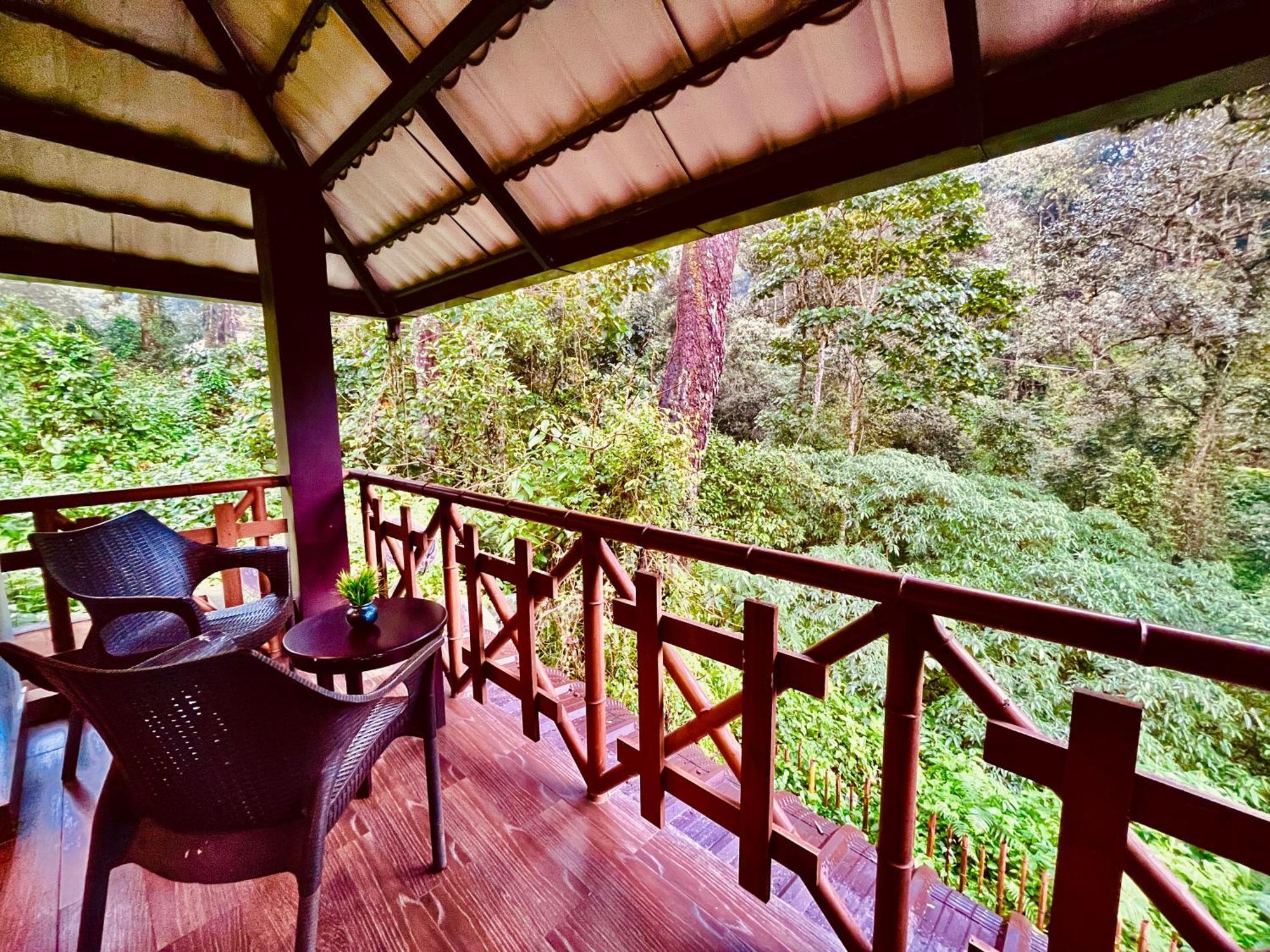 Munnar Tea Estate Cottage And Resort - Away From City Hustle Exterior photo